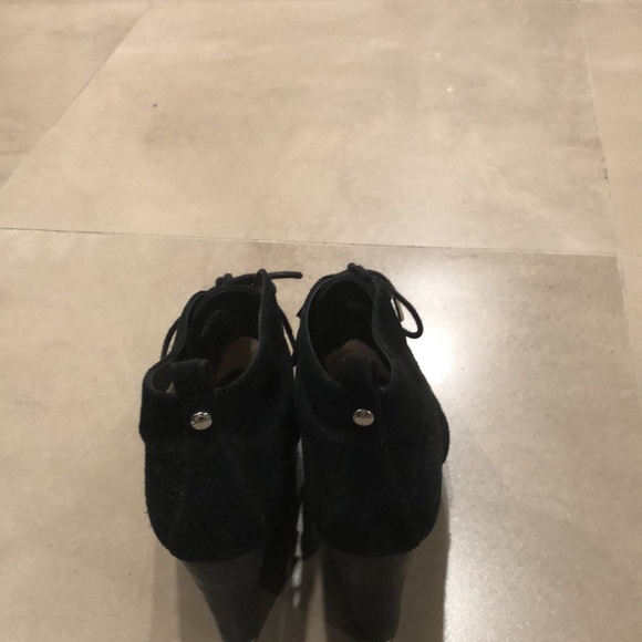 Suede booties - Picture 3 of 7